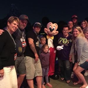 Meet your Posher, Sharon